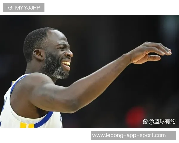 戈贝尔内线统治力尽显10投8中轻松拿下18分14篮板4盖帽正负值高达32